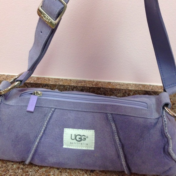 AUTHENTIC UGG handbag - Picture 2 of 3