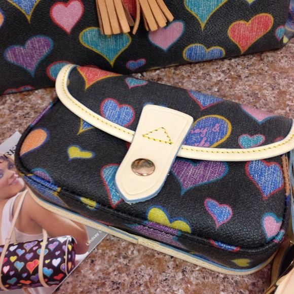 Dooney and Bourke Handbag - Picture 2 of 4