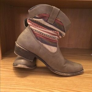 SOLD IN BUNDLE Southwestern Pattern Ankle Boots