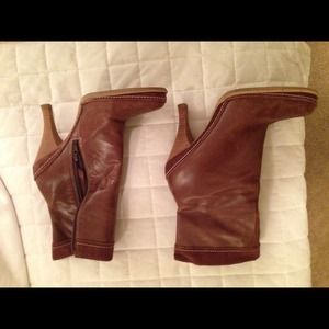Light brown boots