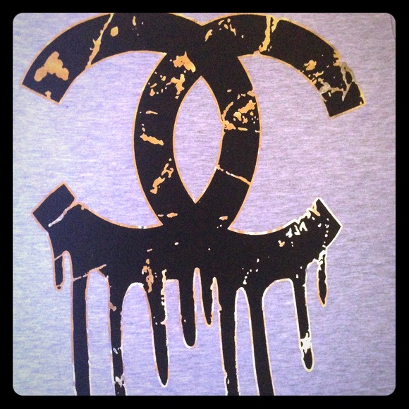 CHANEL Tops - { Dripping Chanel Tee } Print w/metallic details