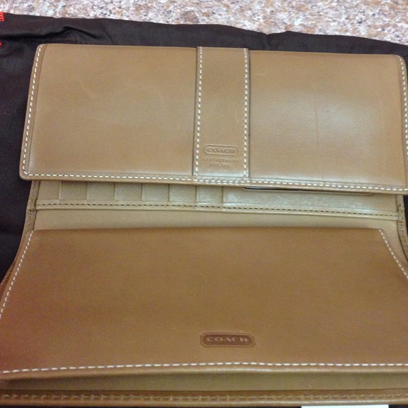 Coach wallet - Picture 4 of 4