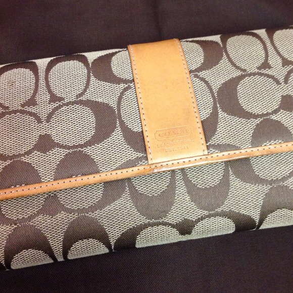 Coach wallet - Picture 2 of 4