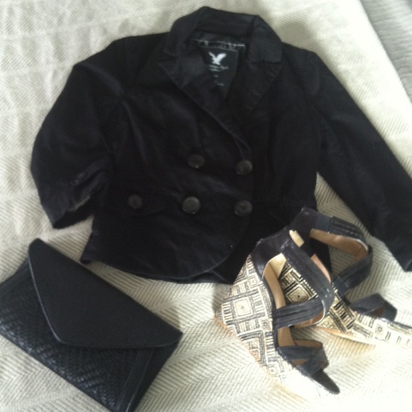Sold in bundle🎀Black American Eagle Blazer