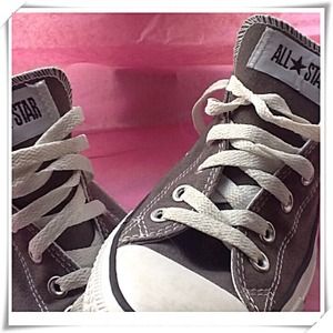 CONVERSE SNEAKERS
