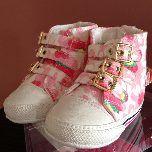 ***SOLD IN BUNDLE!*** - Picture 3 of 4