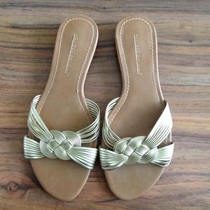 cute gold sandals!