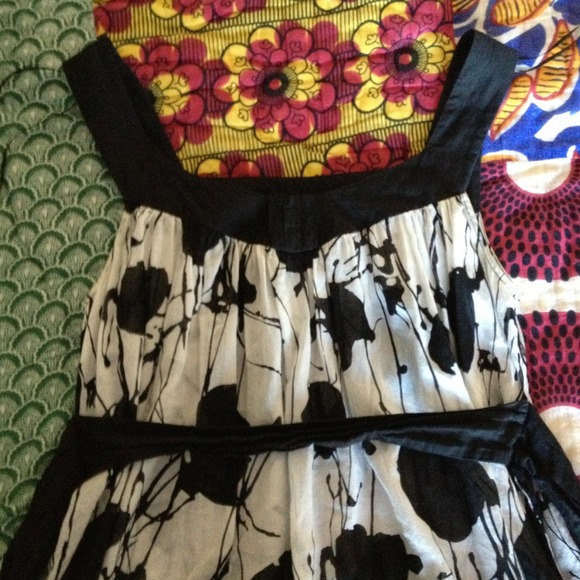 ❌HOLD❌ZARA top with empire waist ties