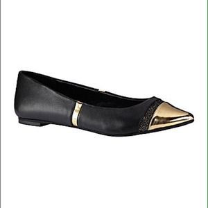 Jessica Simpson adalia flats!