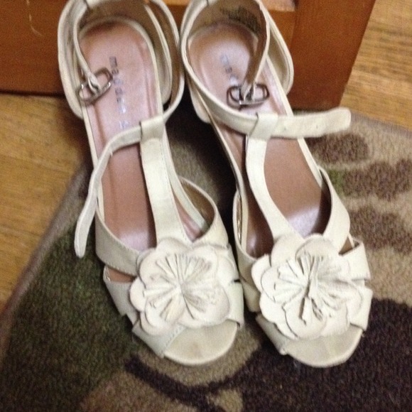 Madden Girl shoes
