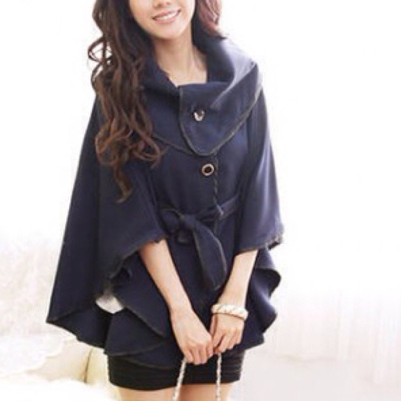 Big Lapel Women's Poncho Cloak COMING SOON! - Picture 4 of 5