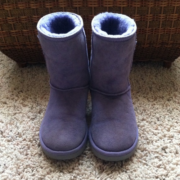 Lilac Uggs. 💜 ❌SOLD❗️