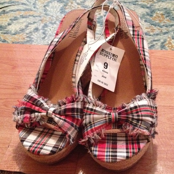 Wedge sandals