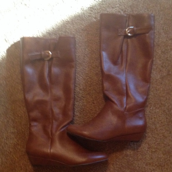 Brown boots