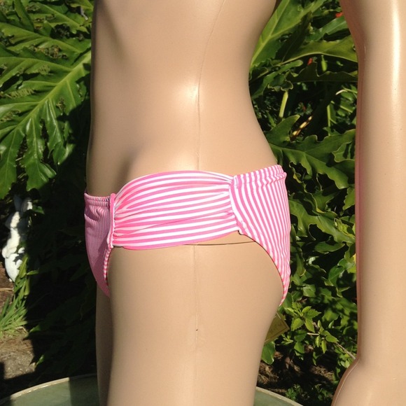 2Chillies Swim Bikini Bottoms Hot Pink Striped Soft Side Bottoms