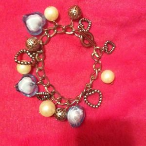 Silver💙blue💙and cream charm bracelet💘