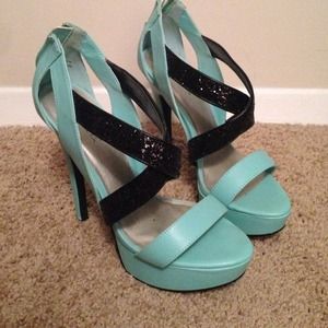🎊🎉🎈FLASH SALE 20%off!🎈🎊🎉 black&teal sandal