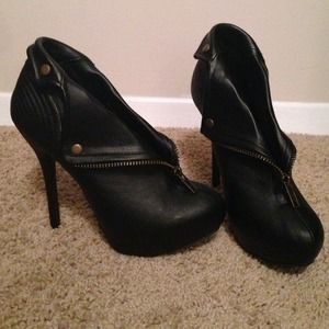 🎊🎉🎈FLASH SALE 20%off!🎈🎊🎉Zip motorcycle heals