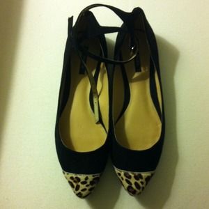 Black flats with leopard toe