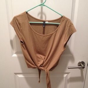 H&M camel crop top with tie