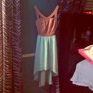 Brand new dress, super cute!