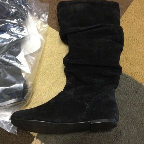 Brand new black suede boots!