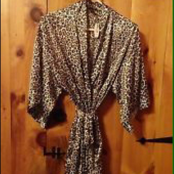 Victoria's Secret animal print kimono