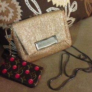🚫HOLD🚫BCBG Gold Glittery Small Evening Bag