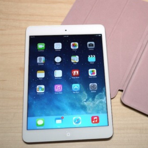 💀SOLD💀iPad mini for sale!! LIKE NEW! 16GB