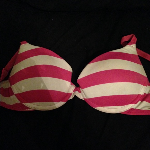 ‼️REDUCED‼️ Victoria's Secret push up bra