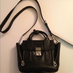 3.1 Philip Lim mini Paschli in black