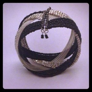 Elegant Black and Silver Beaded Bracelet