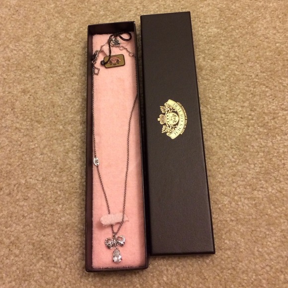 Juicy couture heart necklace new - Picture 2 of 2