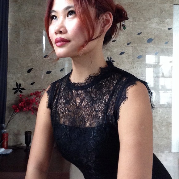 🌸BUNDLED🌸🎉3xHP🎉✨Sweetheart Lace Dress w/ Bows✨ - Picture 2 of 4