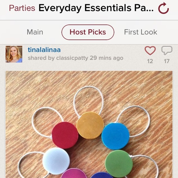 🎉HOST PICK🎉ⓐⓦⓔⓢⓞⓜⓔ Keychain - Picture 4 of 4