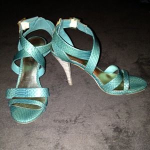 High heel sandal