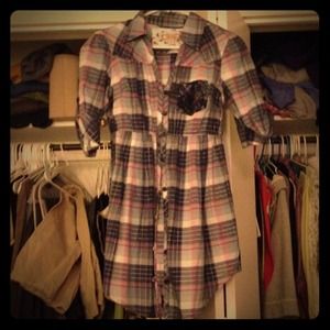 Decree elbow length plaid shirt