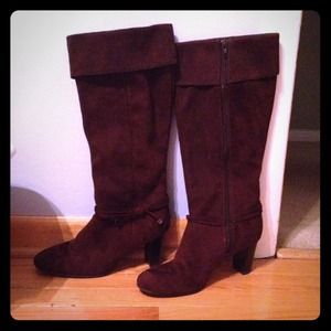 TRADE Chocolate brown suede Boots