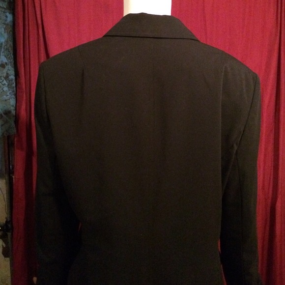 SOLD---Basic Black Jacket - Picture 4 of 4
