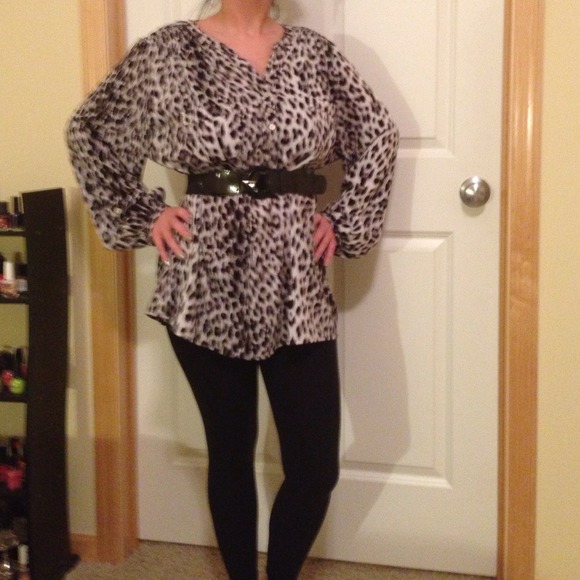 🔴SOLD🔴 Leopard top/tunic