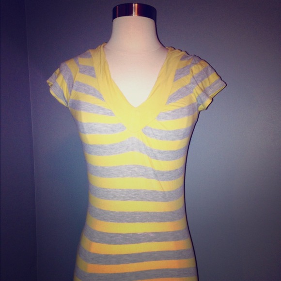 🚫Sold🚫🍒Stripes!!