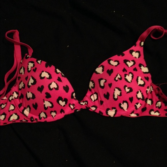 Hot pink Victoria's Secret push up bra