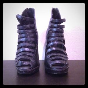 Forever 21 Distressed Heels