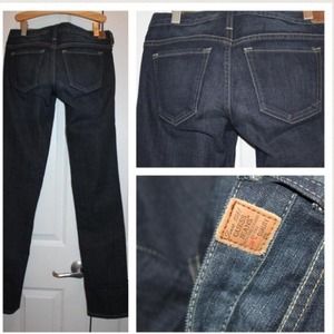 ❤️guess jeans super cute and perfect condition ❤️