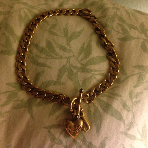 juicy couture necklace