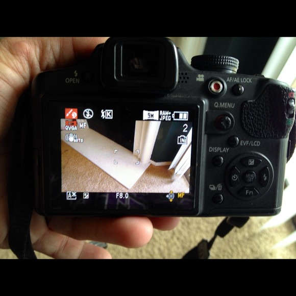 Panasonic Lumix FZ35 digital Camera - Picture 3 of 4