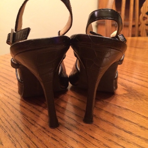 Reduced❗️Chinese Laundry black sling backs - Picture 2 of 4
