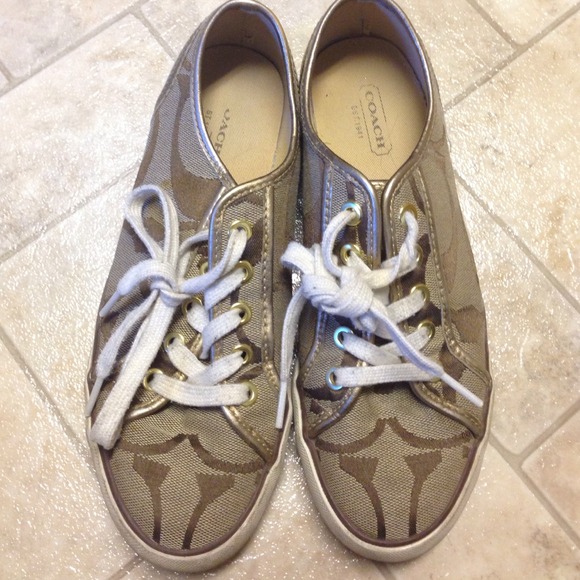 REDUCED!! Coach sneakers - Picture 2 of 3