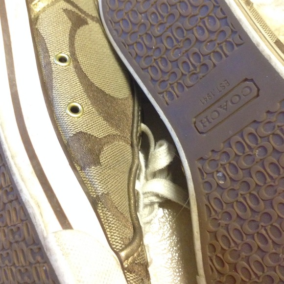 REDUCED!! Coach sneakers - Picture 3 of 3