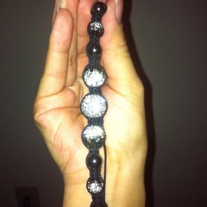 NWOT Swarovski crystal element shamballa bracelet